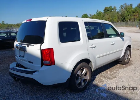 2014 Honda Pilot Ex-L z USA, uszkodzony, nr VIN 5FNYF3H57EB006227